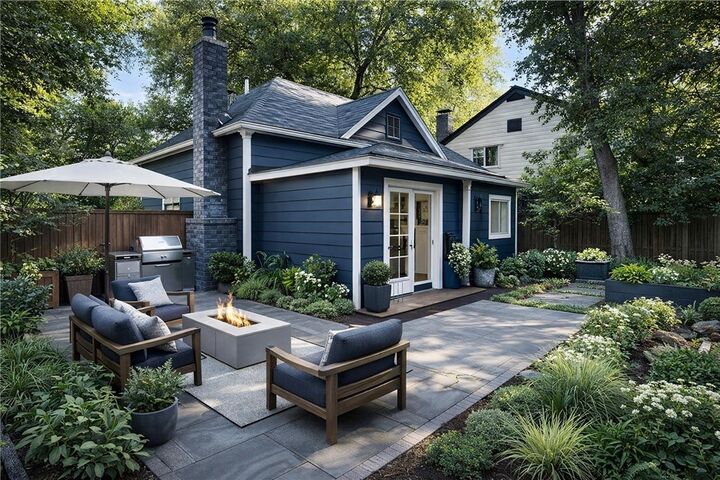 Property Photo:  108 W 7th Street  AR 72701 