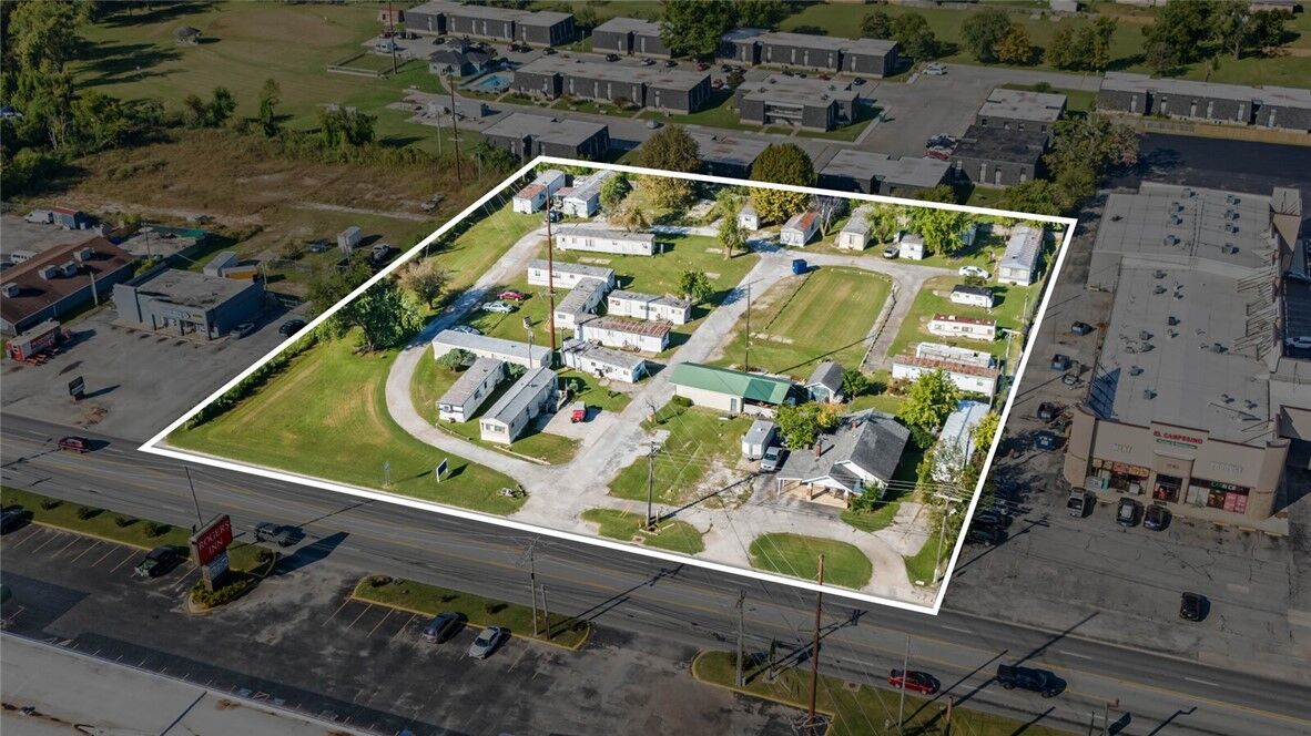 Property Photo: 1904 8th Street AR 72758