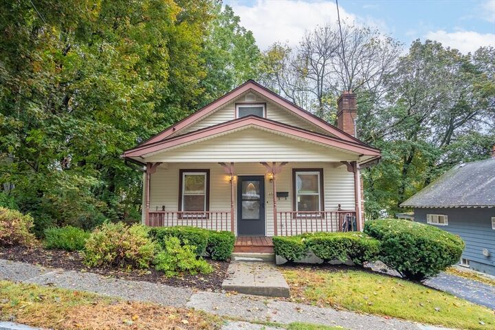 28 Alsada Dr  Worcester MA 01603 photo