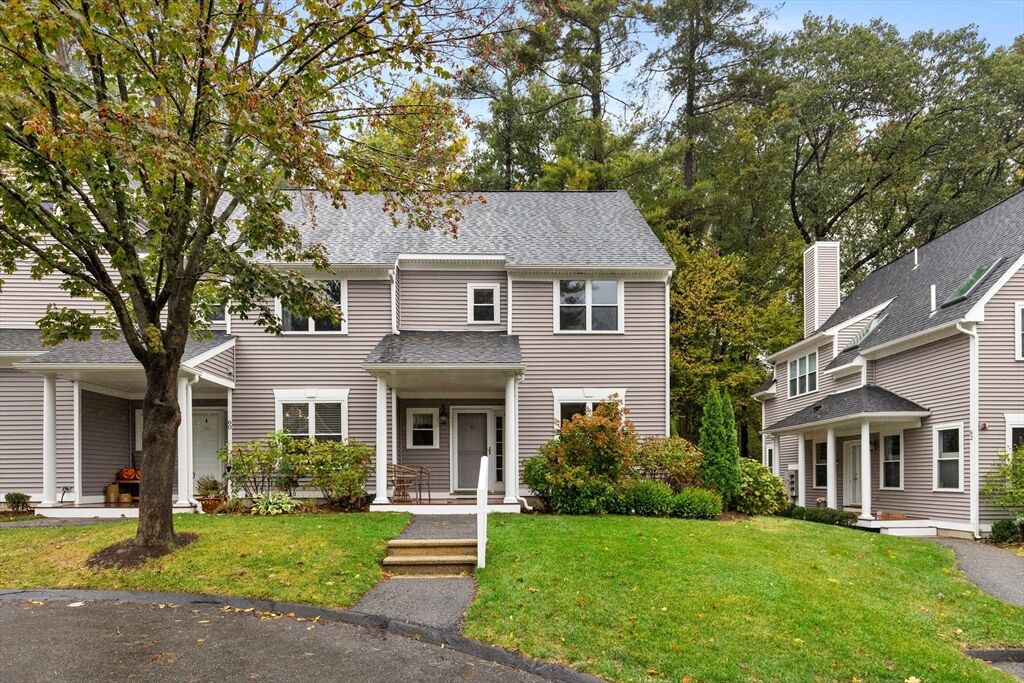 Property Photo:  61 Villagewood Dr 61  MA 01803 