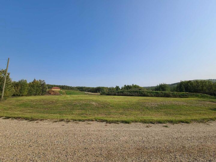 Property Photo: 7905 118 Avenue AB T8S 1Y6