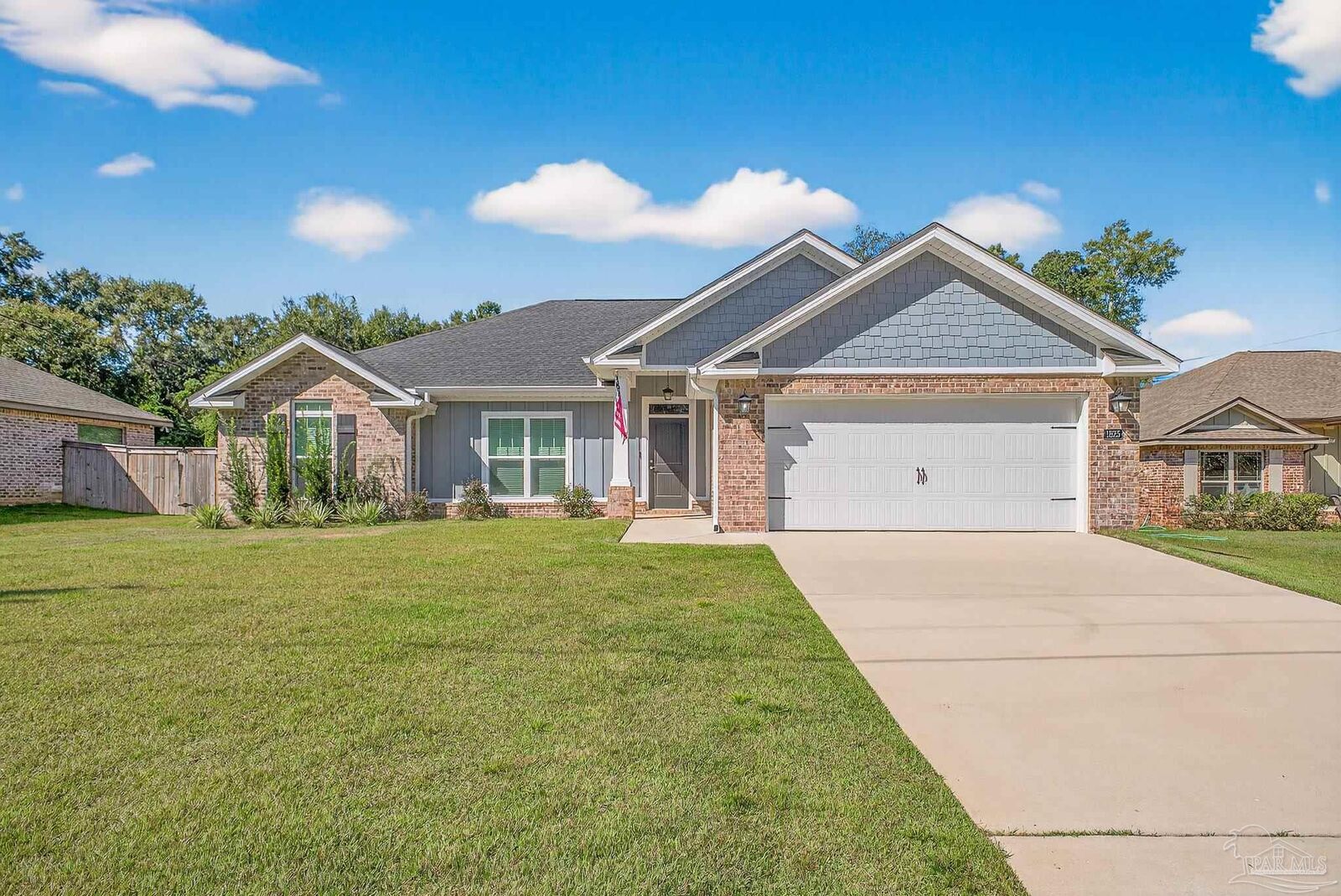 Property Photo: 1825 Peace Ter FL 32533