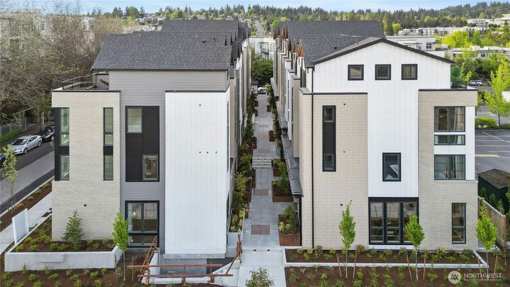 Property Photo: 116 C 2nd Street S WA 98033