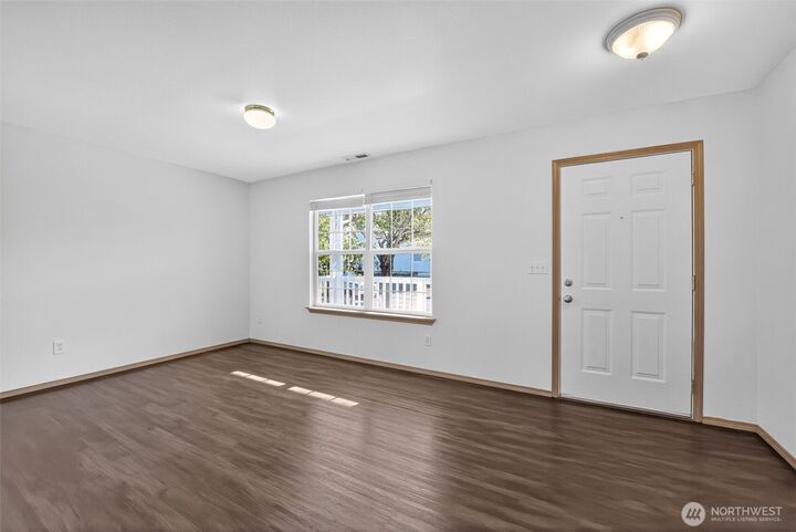 Property Photo:  10509  192nd Street Court E  WA 98338