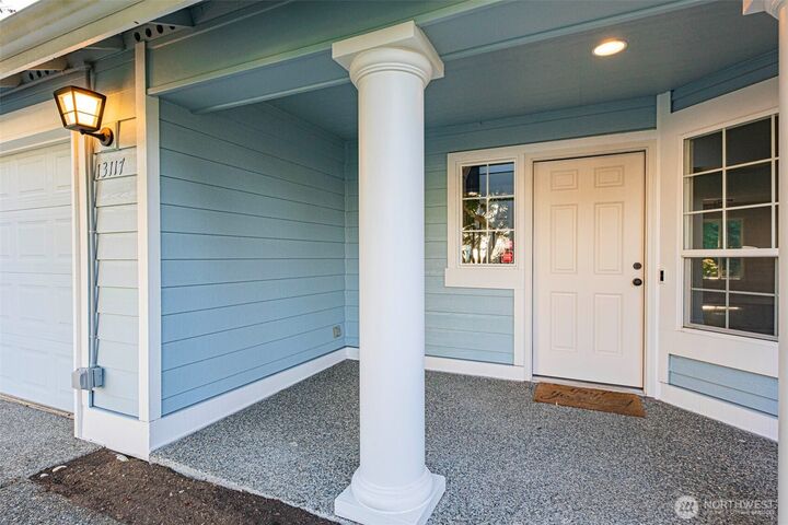 Property Photo: 13117 Tonga Ridge Road SE WA 98272