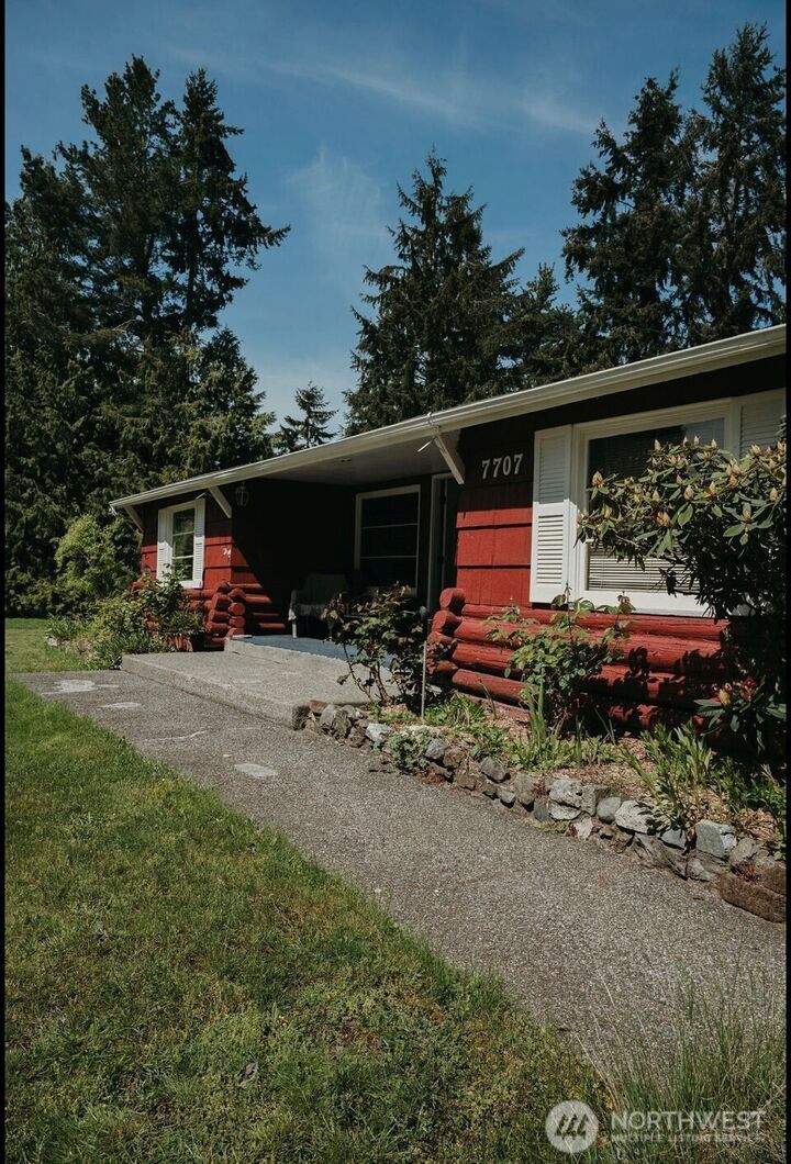 Property Photo: 7707 203rd Street SW WA 98026