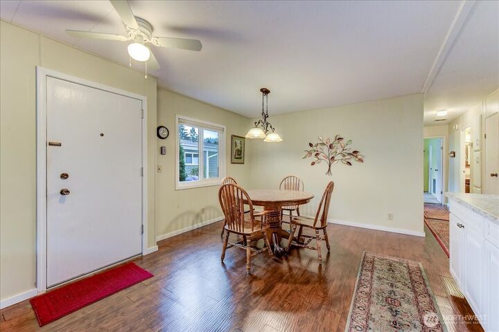 Property Photo: 1121 244th Street SW 44 WA 98021