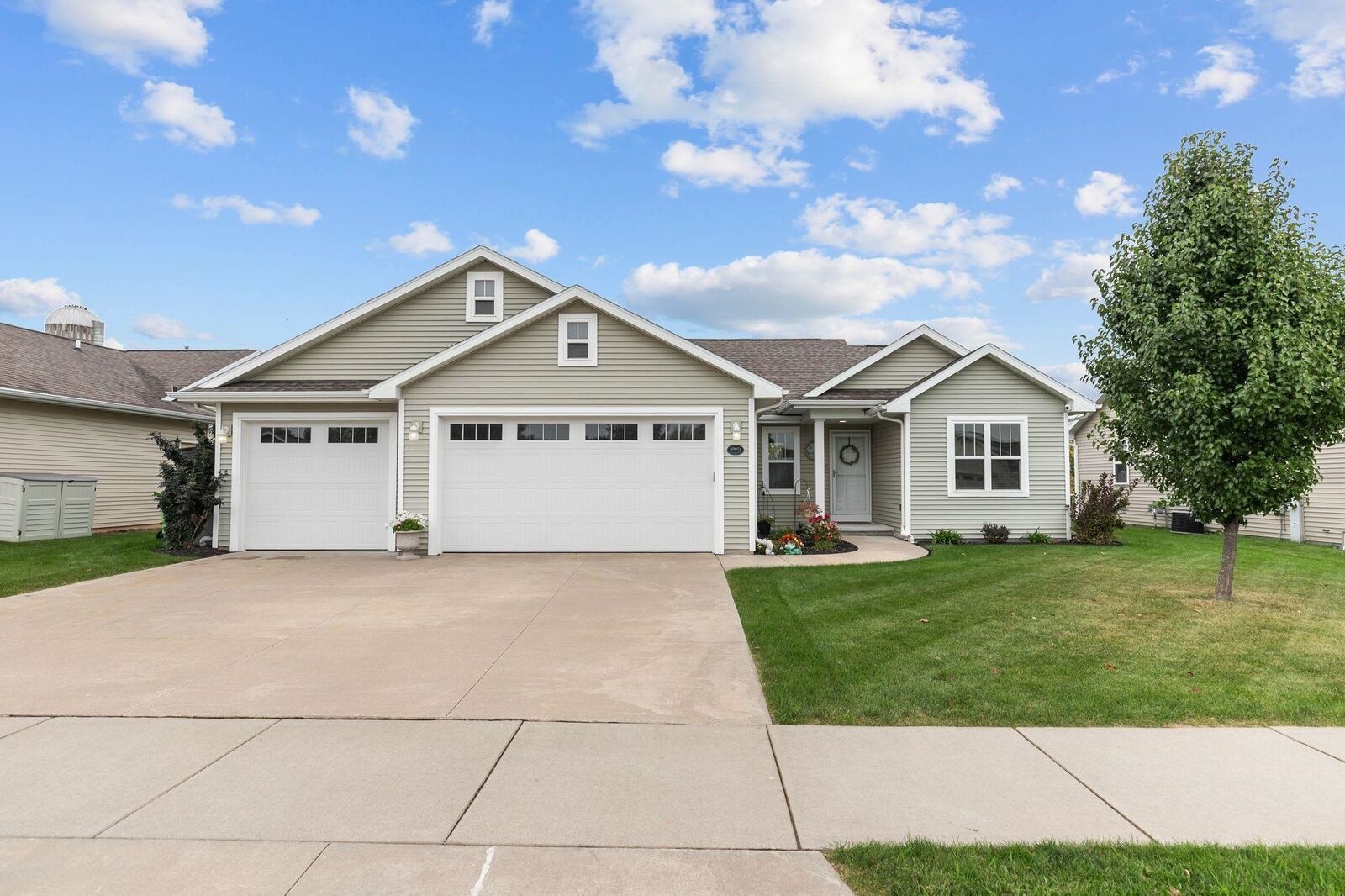 Property Photo:  N9074 Papermaker Pass  WI 54952 