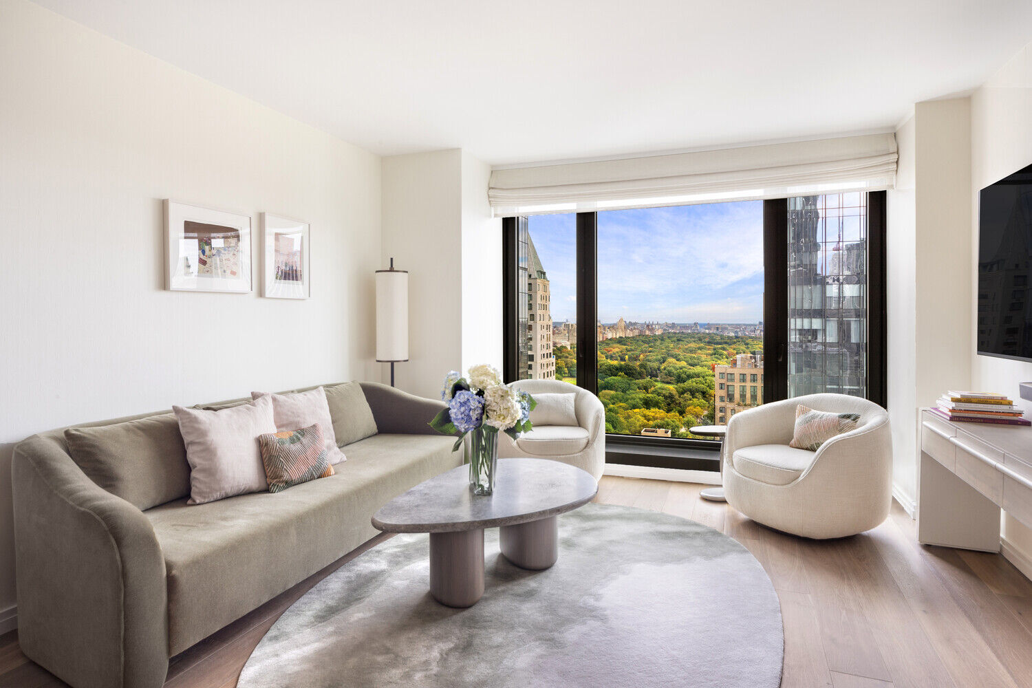 Property Photo:  111 W 56th Street 37B  NY 10019 