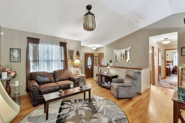 Property Photo: 1947 N Marlin Ct KS 67002