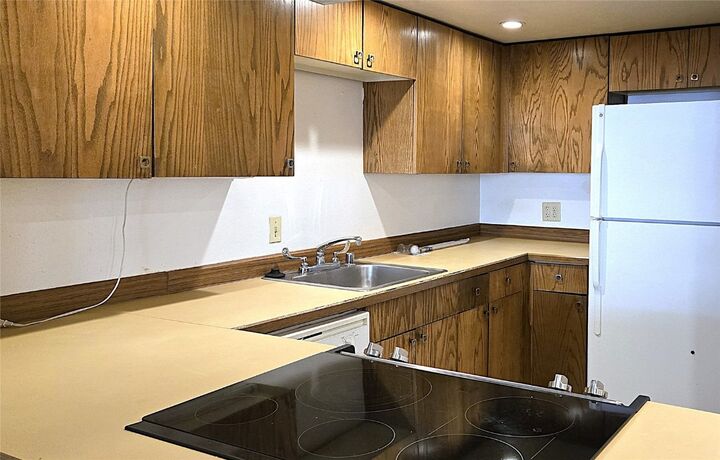 Property Photo: 800 Copper Road 105 CO 80443