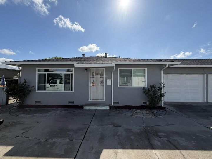 Property Photo:  86-88 Eastwood Court  CA 95116 