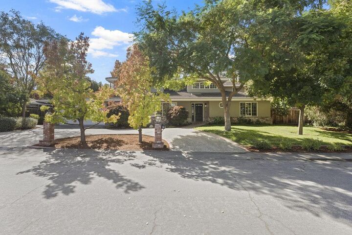 Property Photo: 1405 Montclaire Place CA 94024