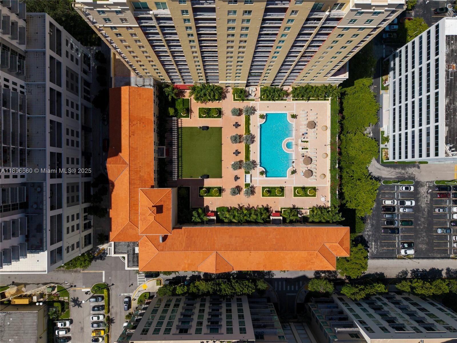 Property Photo: 7350 SW 89th St 411S FL 33156