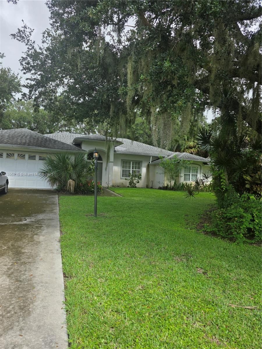 Property Photo: 4802 Matanzas Ave FL 34946