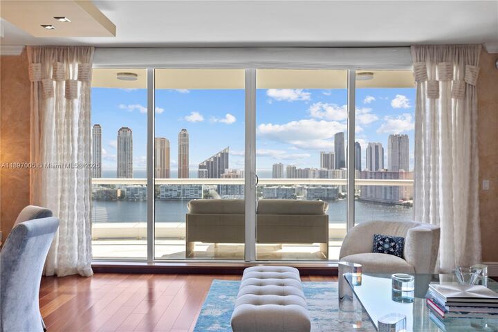 6000 Island Blvd 2507  Aventura FL 33160 photo