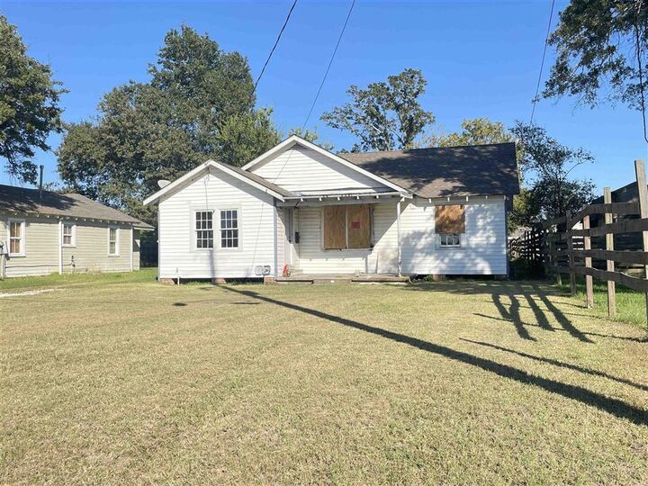 2915 Creole Street  Lake Charles LA  photo