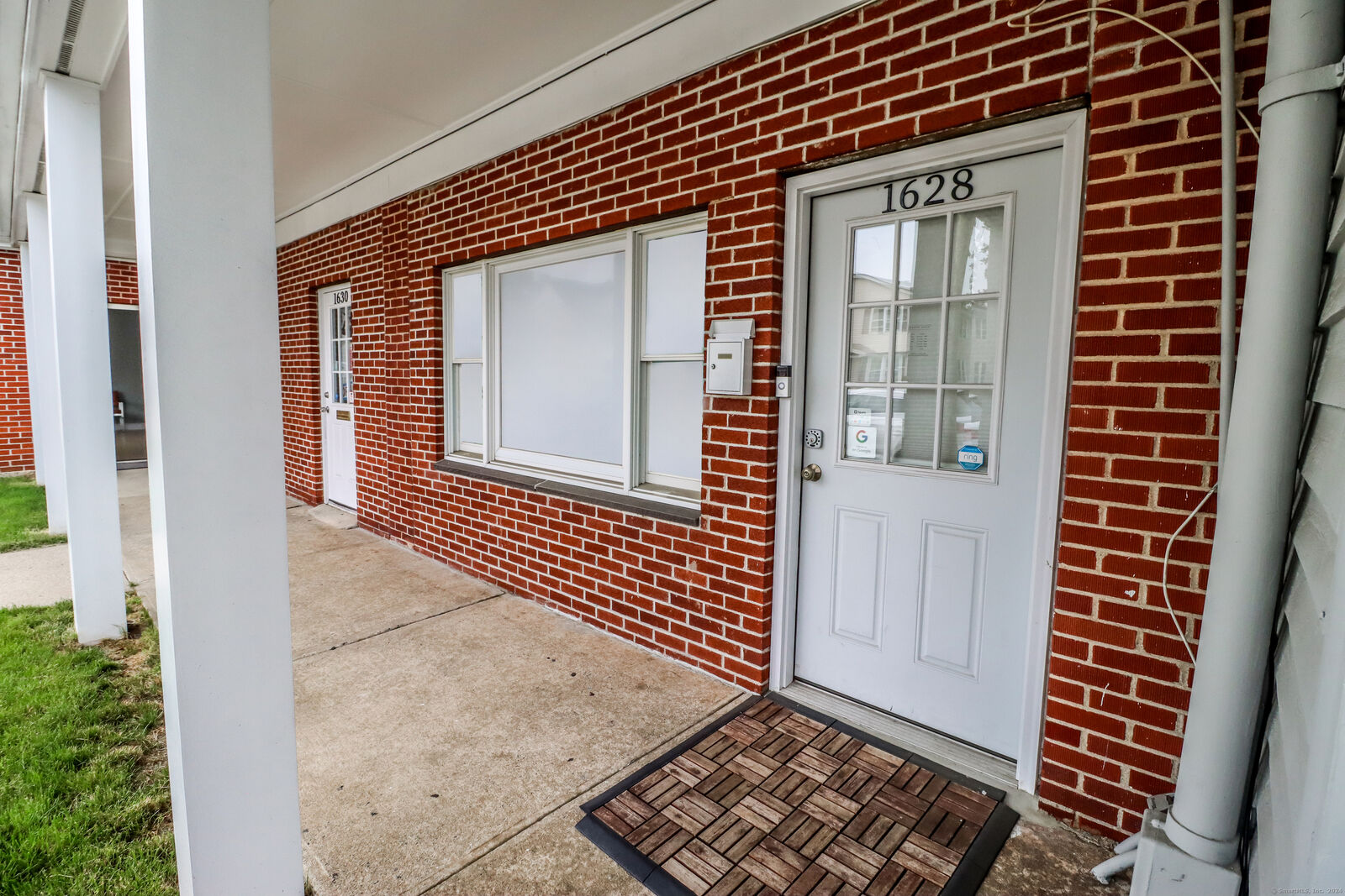 Property Photo: 1628 Capitol Avenue CT 06604