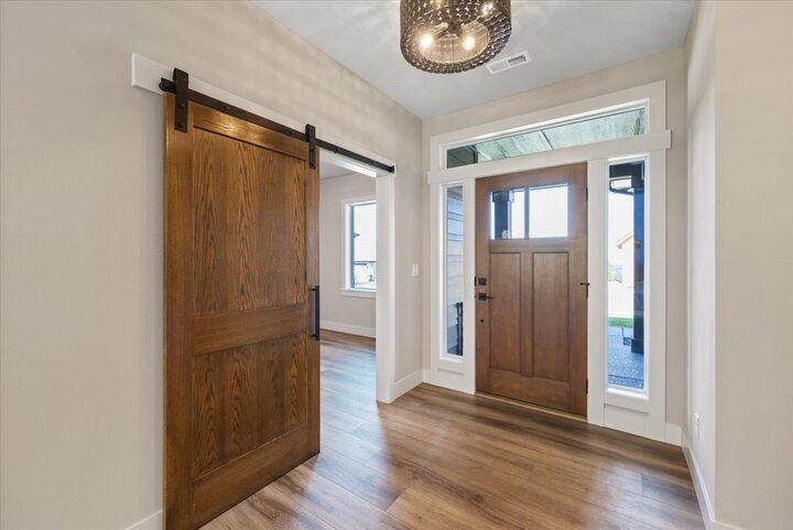 Property Photo: 5213 S Scout St WA 99223