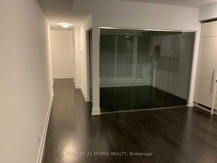 Property Photo: 403 Church Street 3007 ON M4Y 0C9