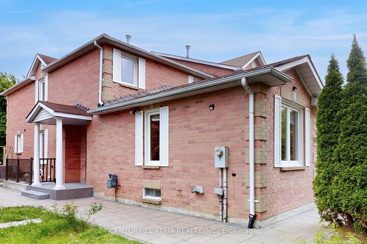 Photo de la propriété: 60 Steepleview Crescent ON L4C 9R3