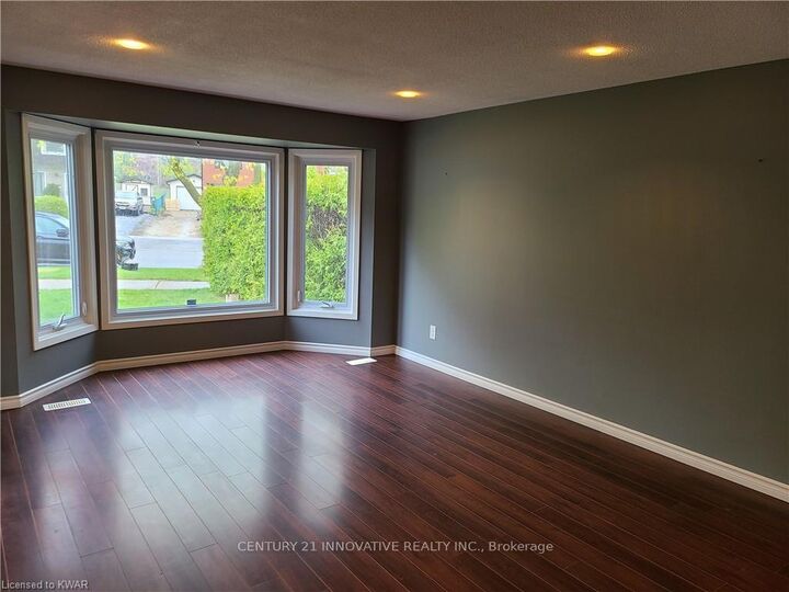 Property Photo: 75 Pepperwood Crescent ON N2A 2R4