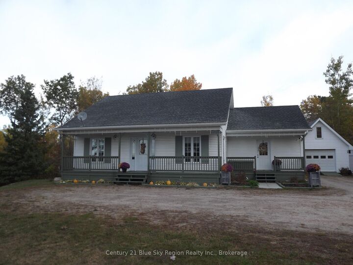 Property Photo: 1846 Highway 17 N/A E ON P0H 1K0