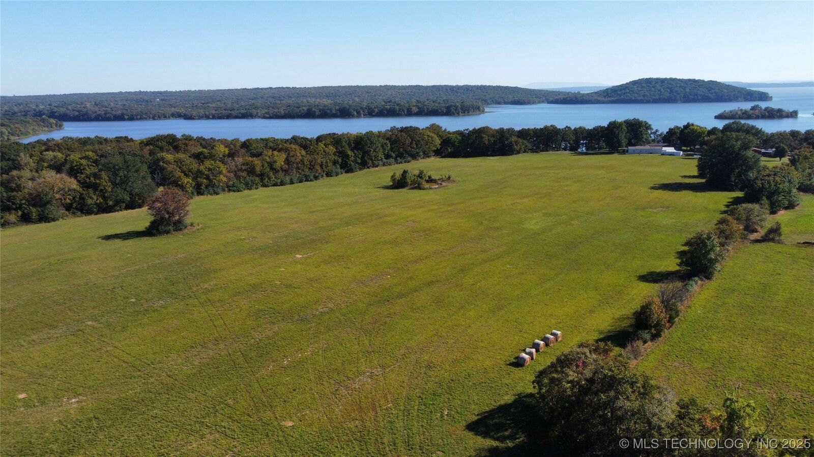 Property Photo:  110497 S 4580 Road  OK 74955