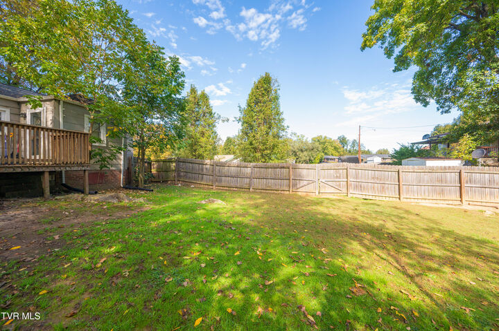 Property Photo: 2613 Nathan Street TN 37664