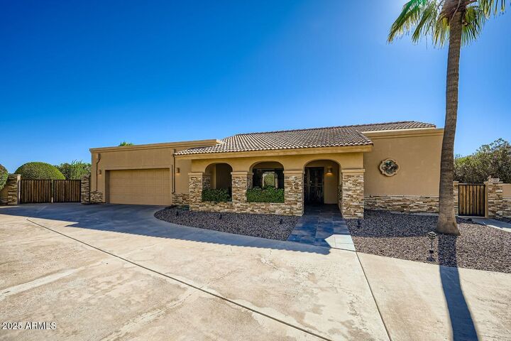 15876 E Tepee Drive  Fountain Hills AZ 85268 photo