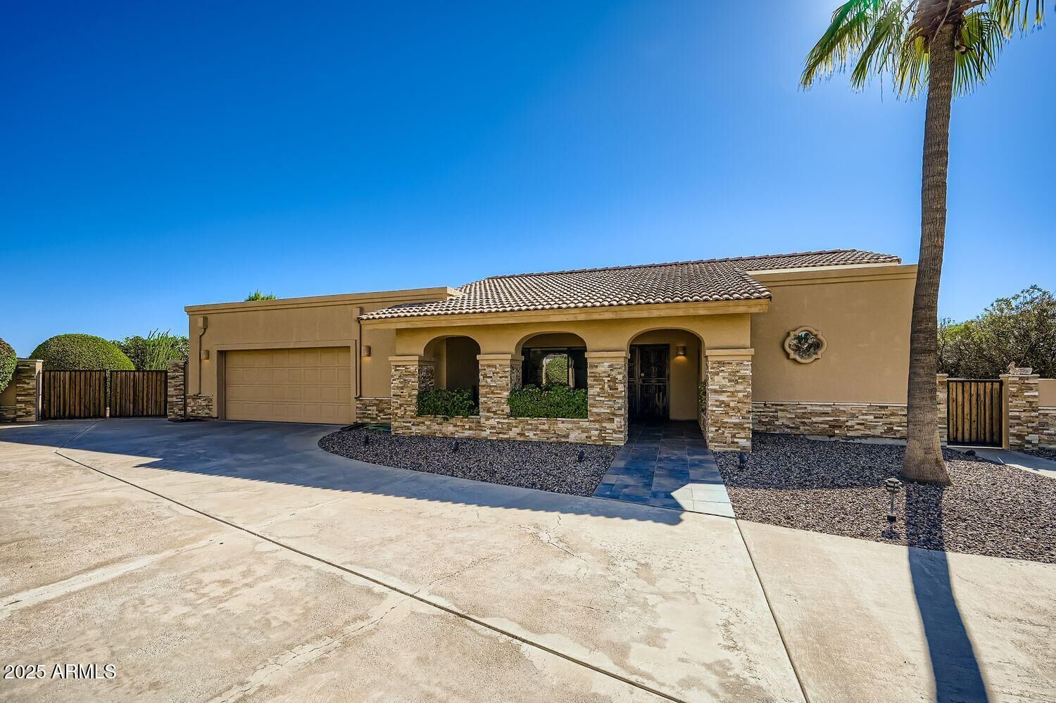 Property Photo: 15876 E Tepee Drive AZ 85268