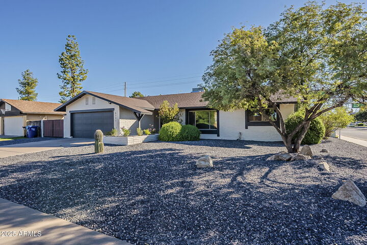 Property Photo:  6737 S Palm Drive  AZ 85283 