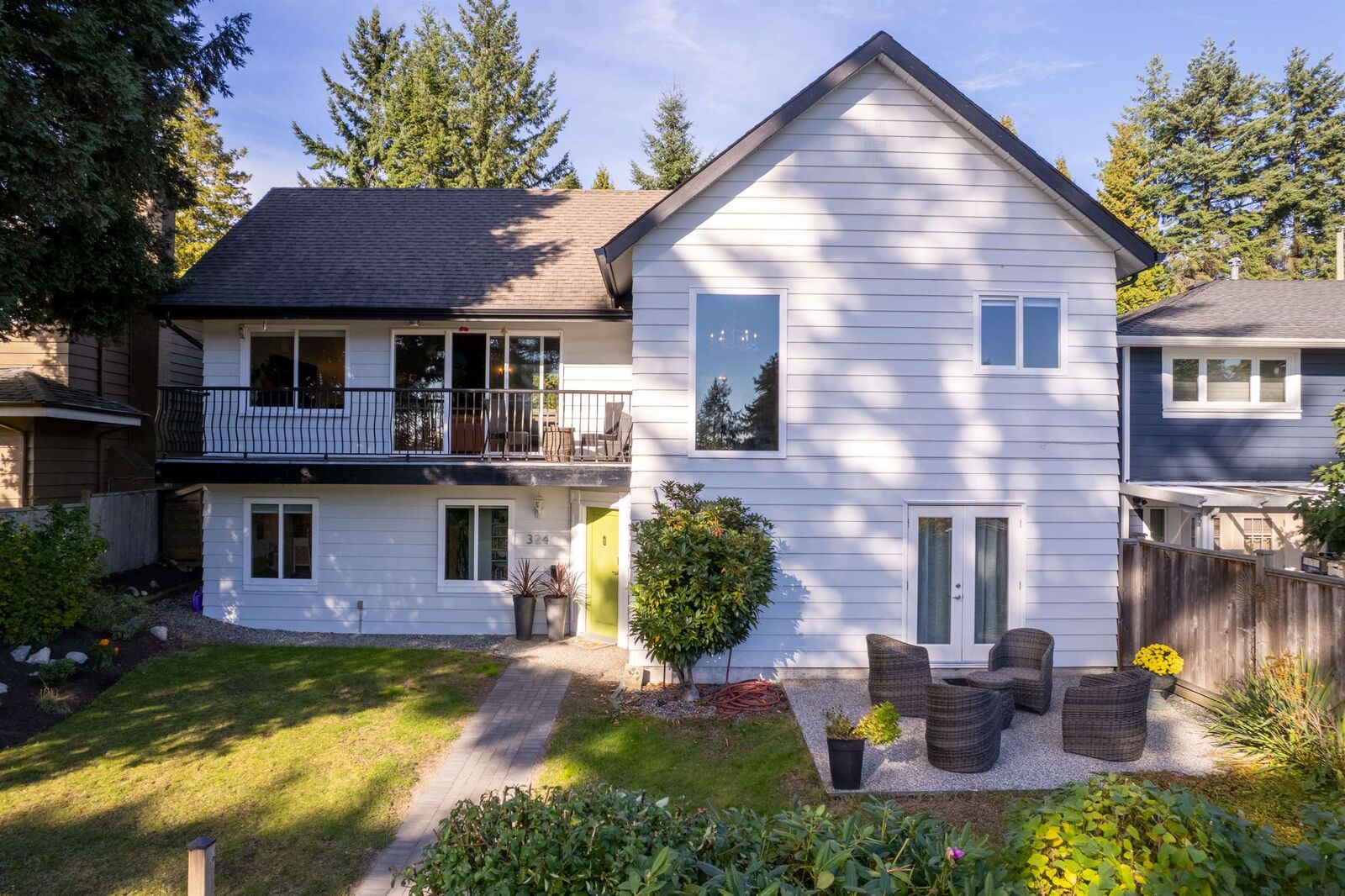 Property Photo: 324 E 24th Street BC V7L 3E8