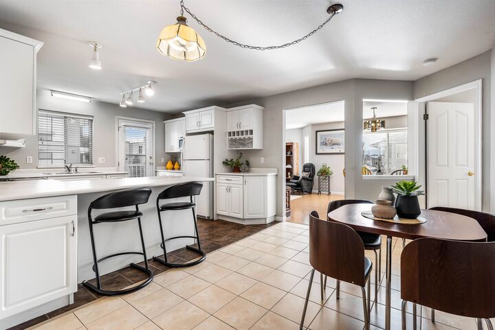 Property Photo: 45660 Knight Road 210 BC V2R 2X4