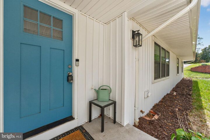 Property Photo: 2 Pawnee Drive VA 22401