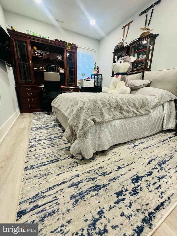 Property Photo: 301 Byberry Road 00 C7 PA 19116