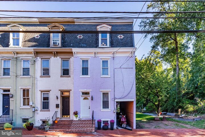 321 S River Street  Harrisburg PA 17104 photo