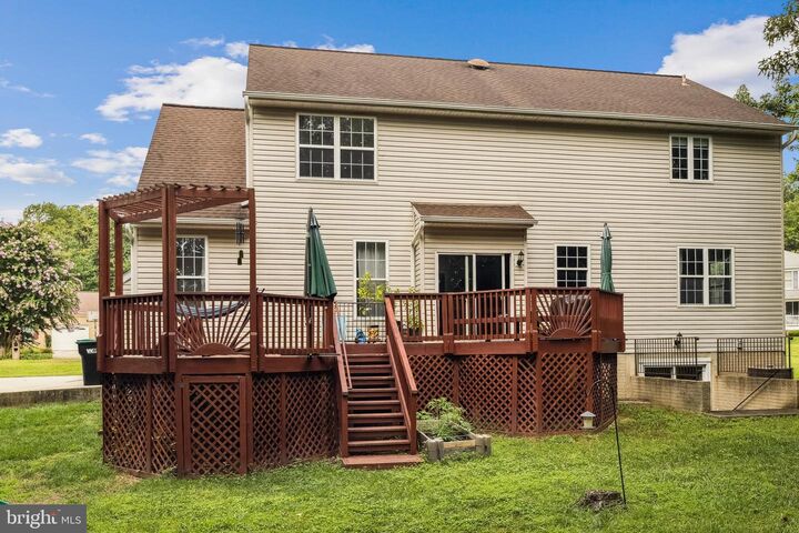 Property Photo: 2404 Berry Thicket Court MD 20603