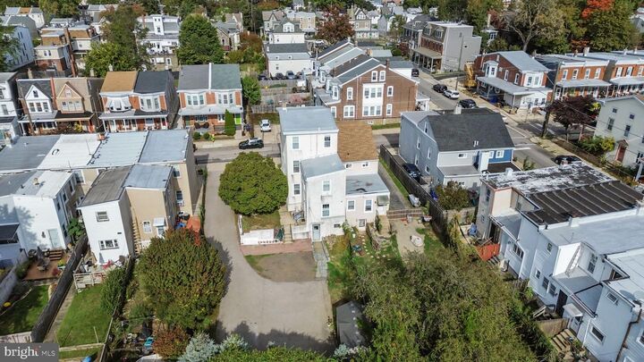 Property Photo:  435 Martin Street  PA 19128