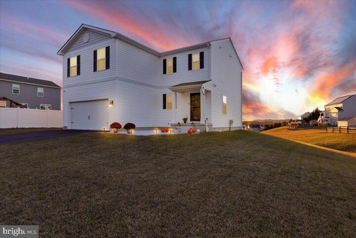 Property Photo: 507 E 4th Street PA 19506