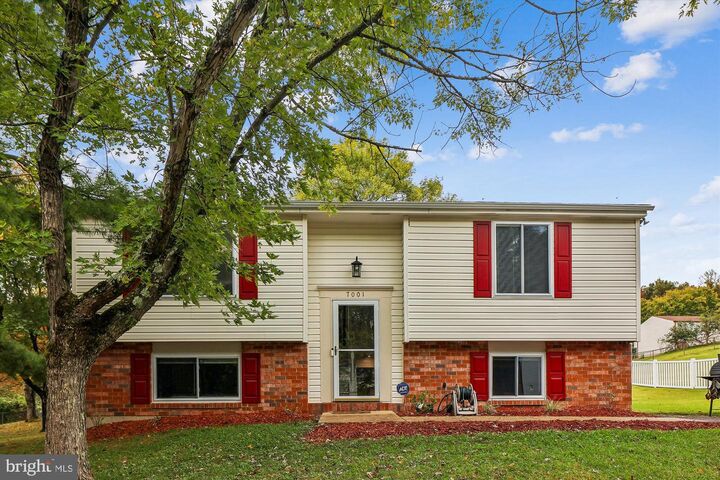 7001 Killarney Street  Clinton MD 20735 photo