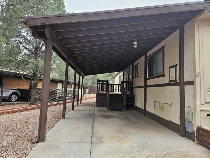 Property Photo: 1215 W Birchwood Road AZ 85541