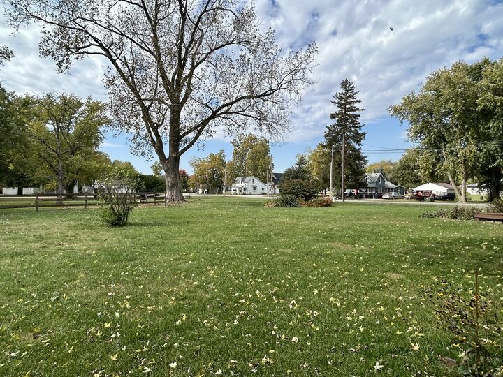 Property Photo: 319 Sycamore Street IA 50046