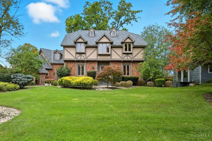 Property Photo: 9036 Symmes Ridge Lane OH 45140