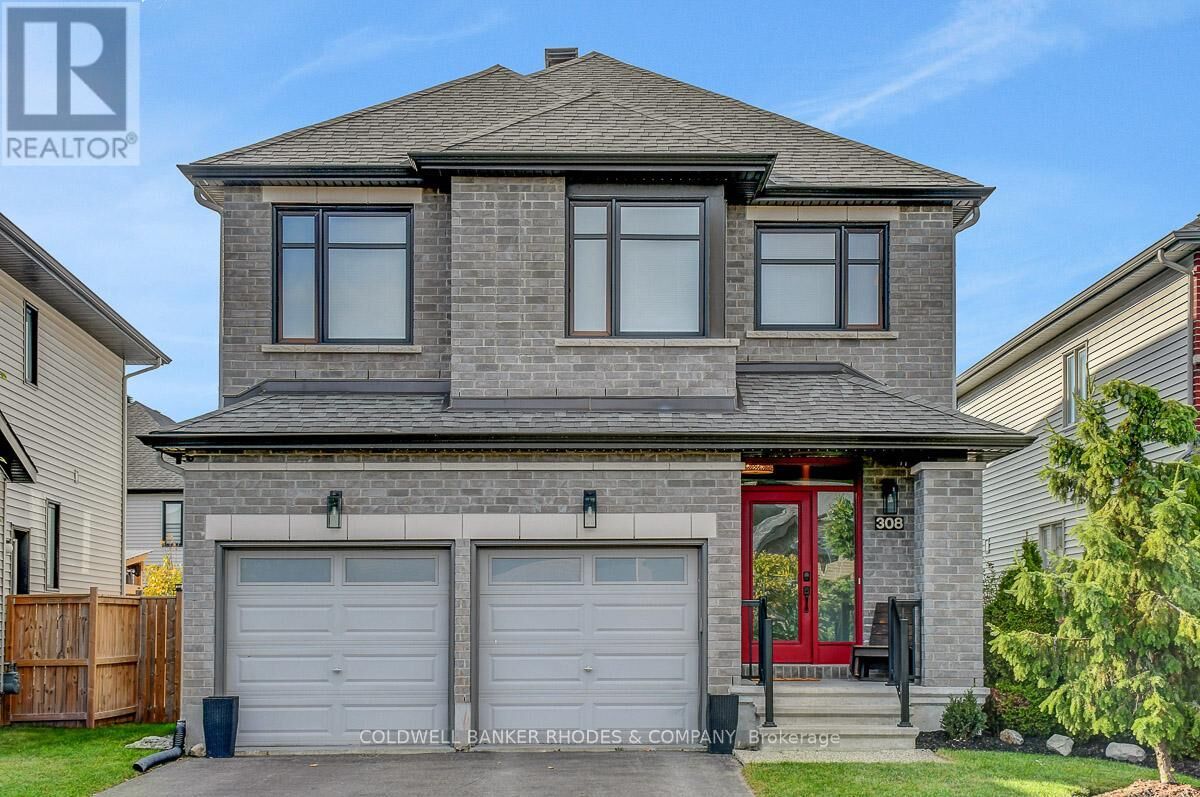 Property Photo: 308 Rosina Way ON K4M 0E2