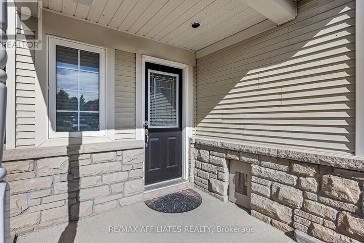 Property Photo: 17 Kirkstone Private East ON K2J 5E7