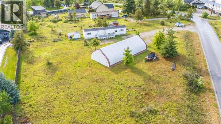 Property Photo: 996 Waterloo Road BC V1N 4M3
