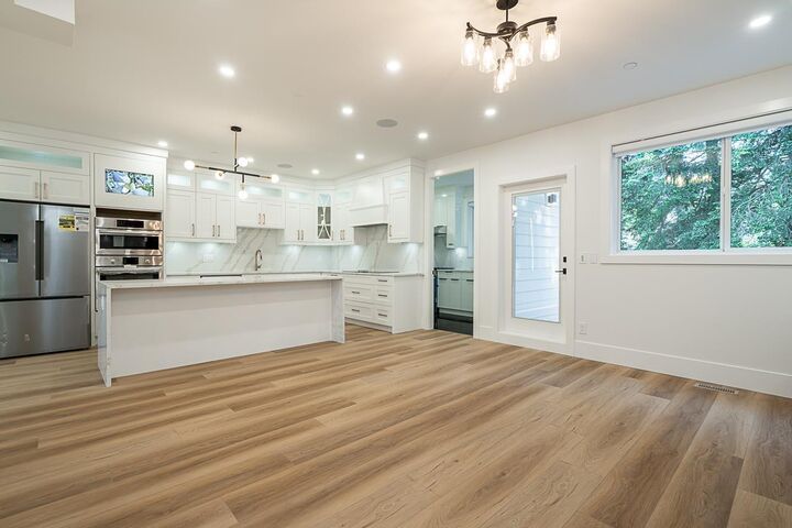 Property Photo: 15492 Thrift BC V4B 2L9
