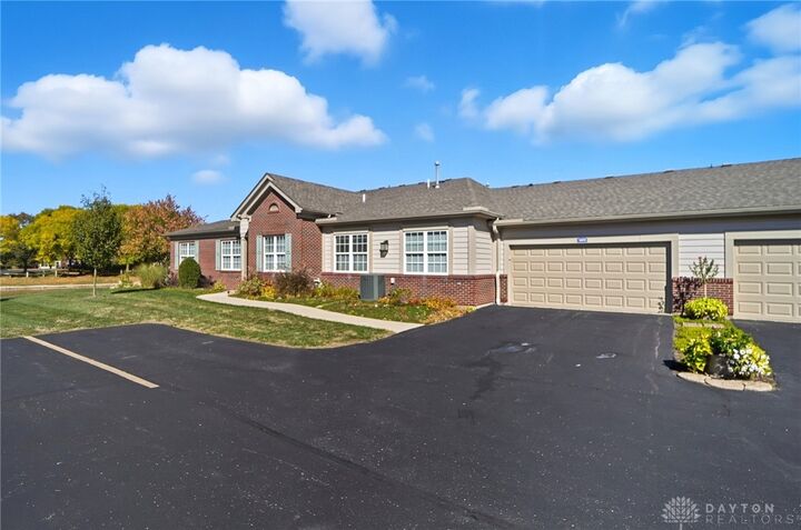 Property Photo: 1573 Watermark Court OH 45342