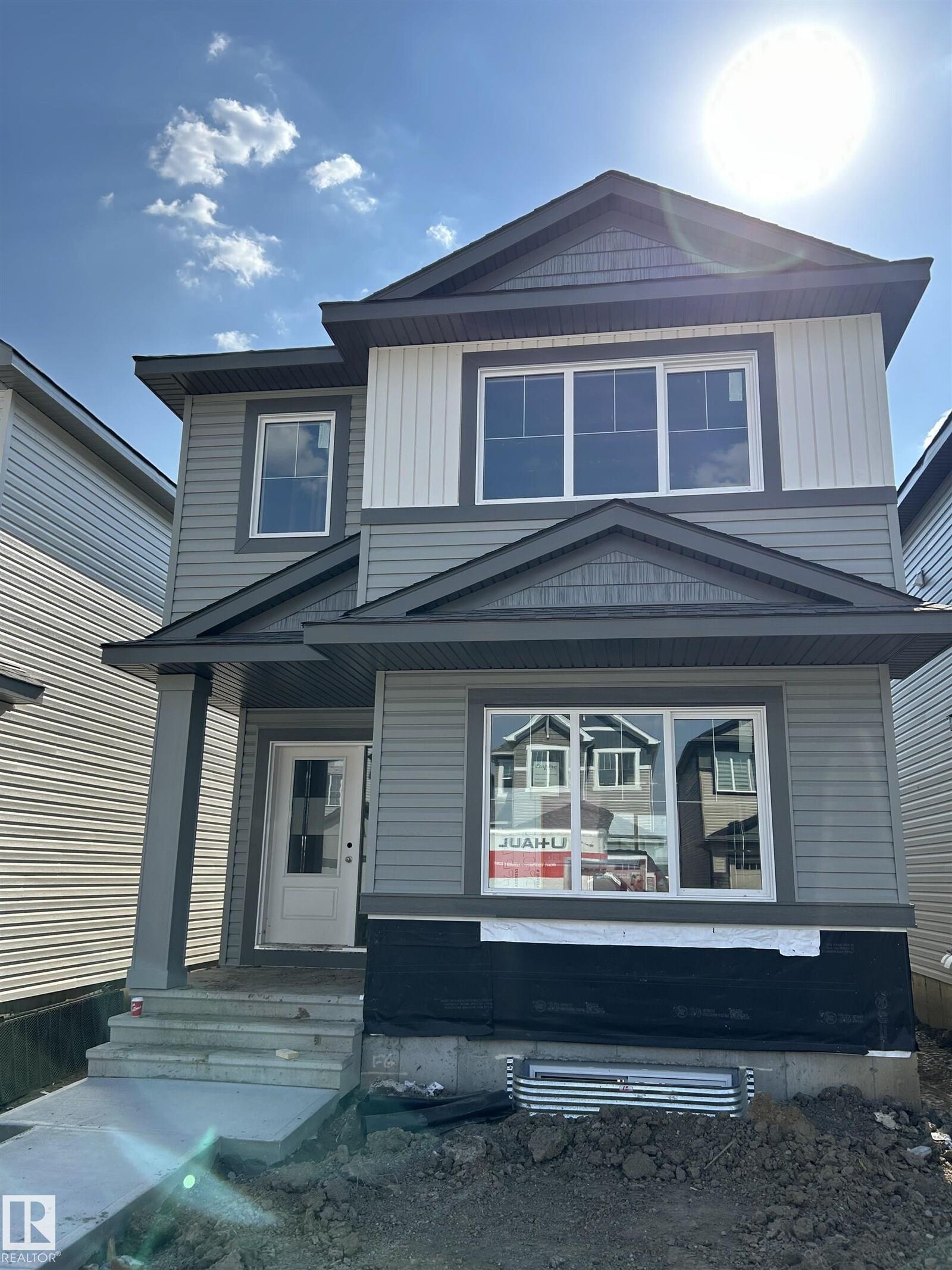 Property Photo:  4615 177 Avenue NW  AB T5Y 4B7 